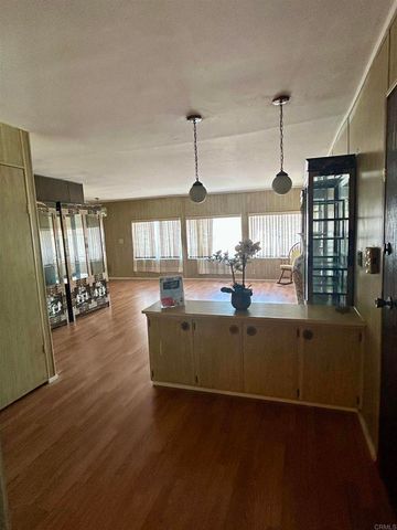 2280 E Valley Pkwy 43, Escondido, CA 92027