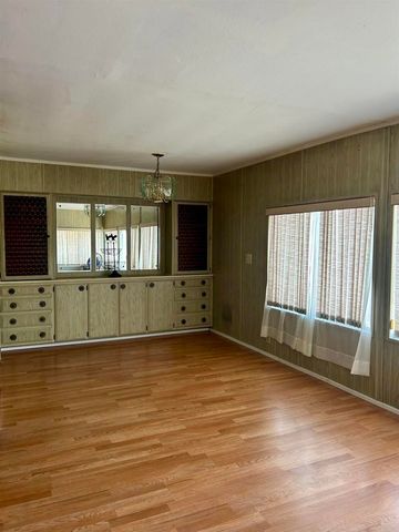 2280 E Valley Pkwy 43, Escondido, CA 92027