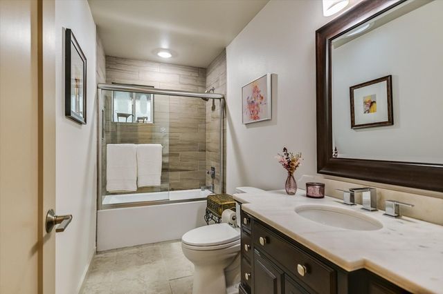7101 Sungate DR, Austin, TX 78731