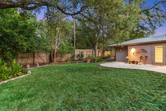 7101 Sungate DR, Austin, TX 78731