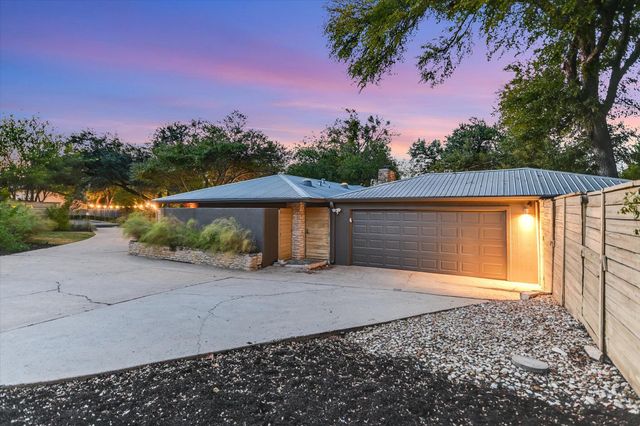7101 Sungate DR, Austin, TX 78731