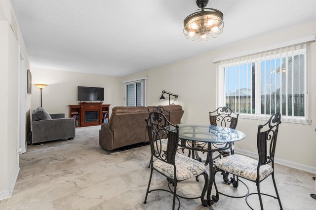 101 Old Ferry Road 12B, Shalimar, FL 32579