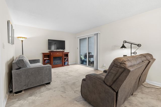 101 Old Ferry Road 12B, Shalimar, FL 32579