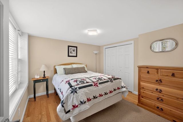 17,17A,17B Cranberry Ln 17,17A,17B, Falmouth, MA 02536