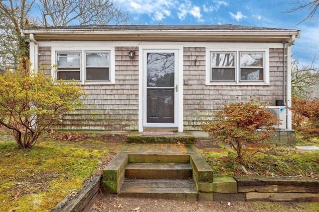 17,17A,17B Cranberry Ln 17,17A,17B, Falmouth, MA 02536