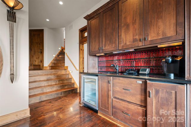 2910 Eagles Nest Trail, Banner Elk, NC 28604