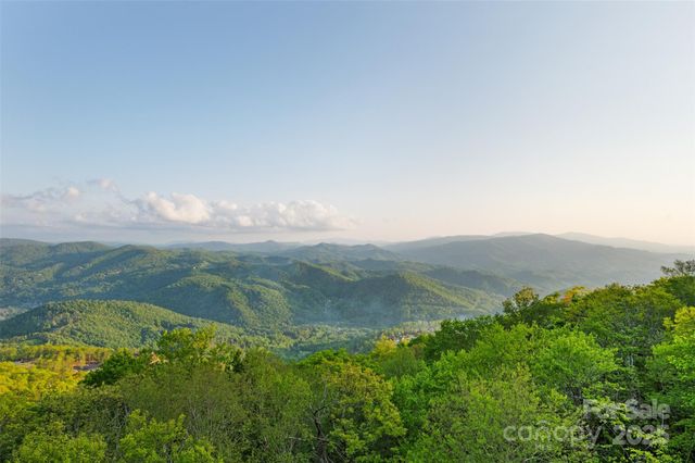 2910 Eagles Nest Trail, Banner Elk, NC 28604