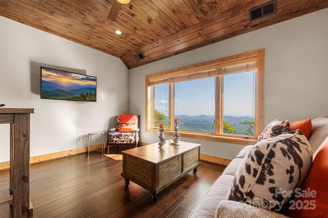 2910 Eagles Nest Trail, Banner Elk, NC 28604