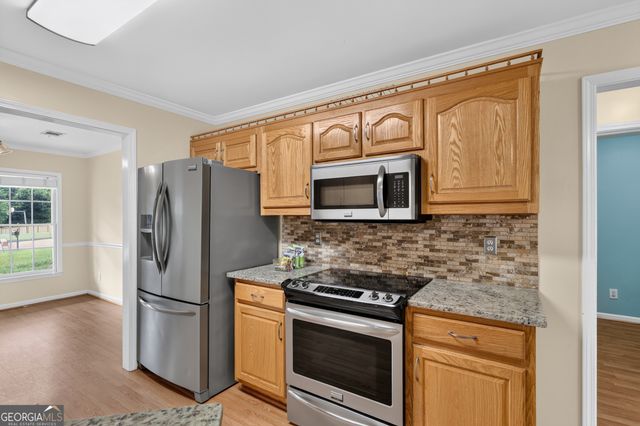 2232 Woodbriar Drive, Buford, GA 30518