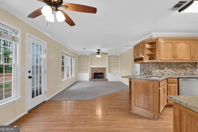 2232 Woodbriar Drive, Buford, GA 30518