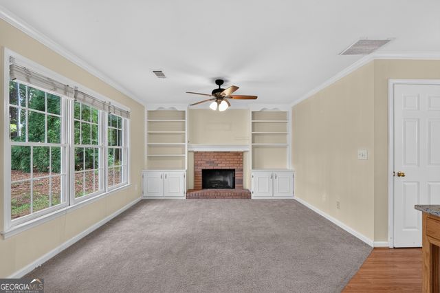 2232 Woodbriar Drive, Buford, GA 30518