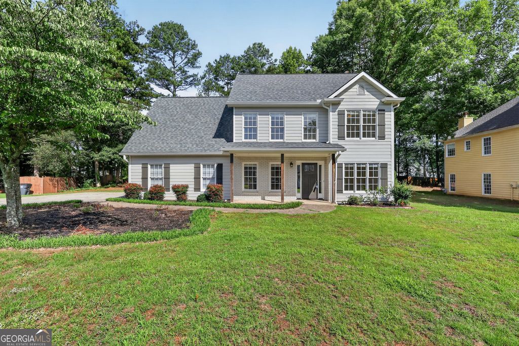 2232 Woodbriar Drive, Buford, GA 30518