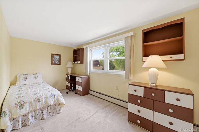 1733 Meadow Court, East Meadow, NY 11554