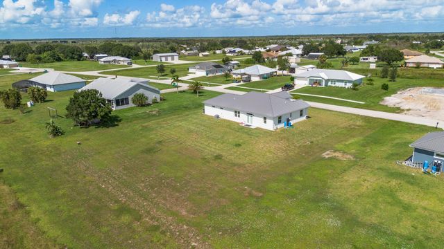 8640 SW 7th Lane, Okeechobee, FL 34974