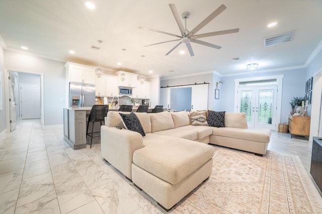 8640 SW 7th Lane, Okeechobee, FL 34974