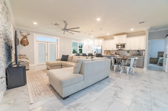 8640 SW 7th Lane, Okeechobee, FL 34974