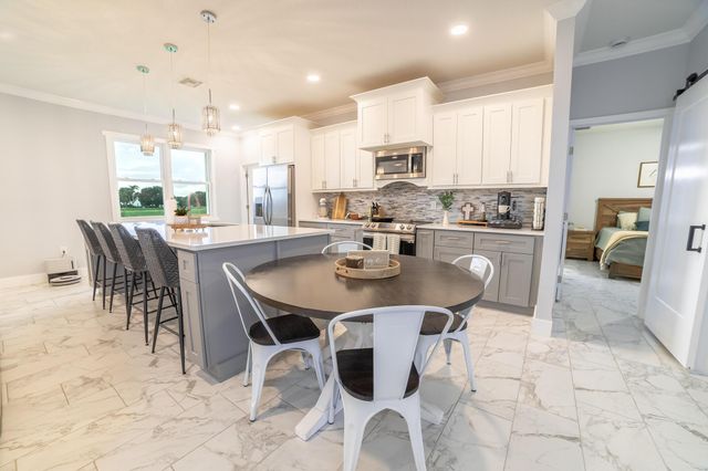 8640 SW 7th Lane, Okeechobee, FL 34974