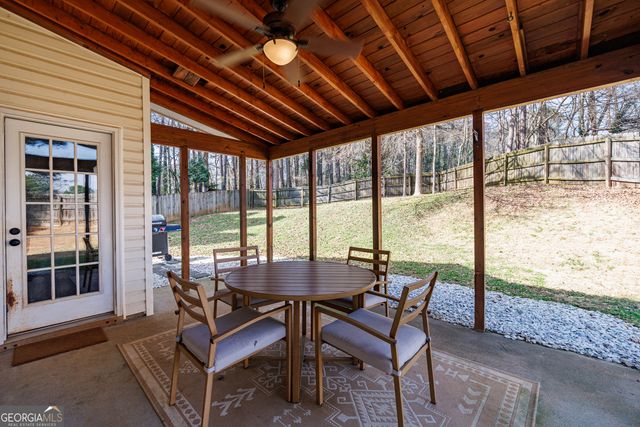 134 Lexington Parke Drive, Woodstock, GA 30189