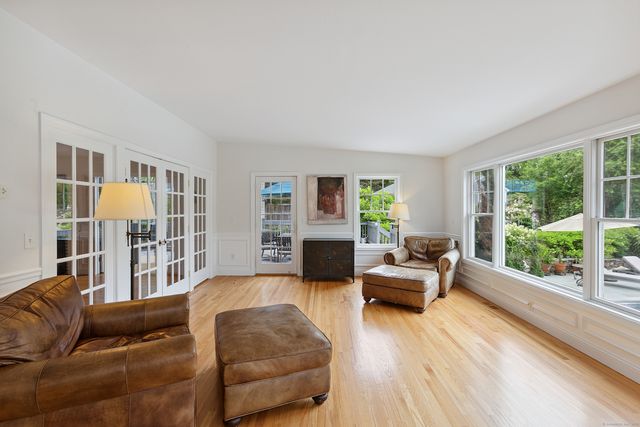 114 Cross Highway, Westport, CT 06880