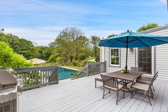 114 Cross Highway, Westport, CT 06880