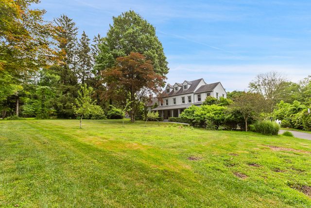 114 Cross Highway, Westport, CT 06880