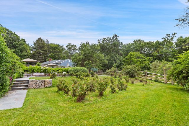 114 Cross Highway, Westport, CT 06880