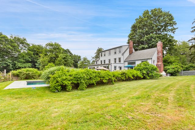 114 Cross Highway, Westport, CT 06880