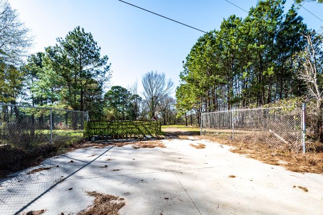 31865 Fm 1485 Road, New Caney, TX 77357