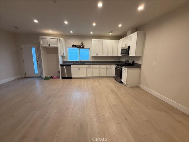 17642 Tribune Street, Granada Hills, CA 91344