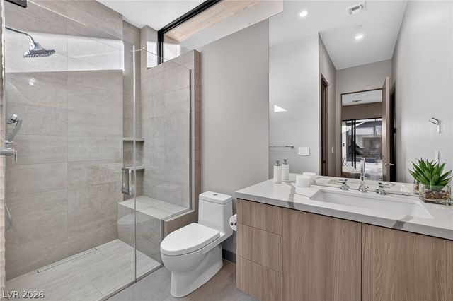 705 Dragon Peak Drive, Henderson, NV 89012