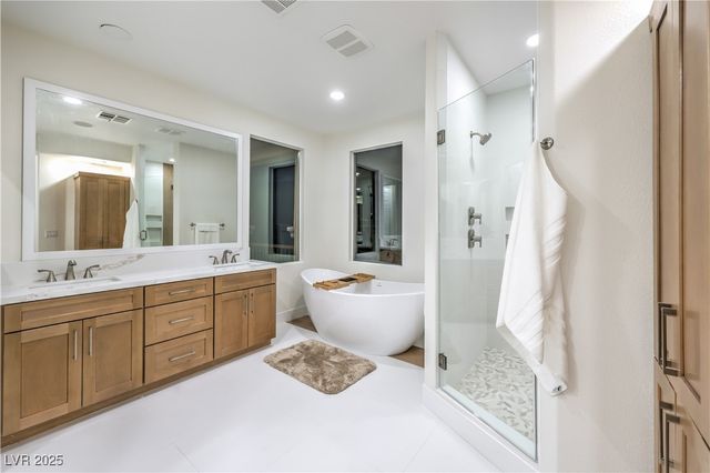 2571 Red Springs Drive, Las Vegas, NV 89135