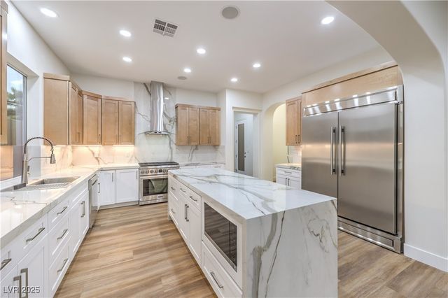 2571 Red Springs Drive, Las Vegas, NV 89135