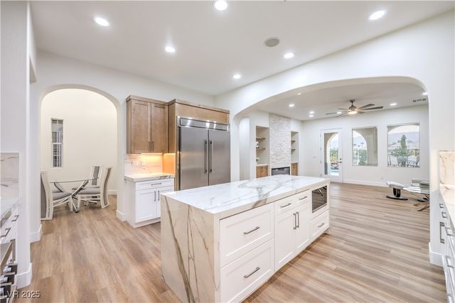 2571 Red Springs Drive, Las Vegas, NV 89135