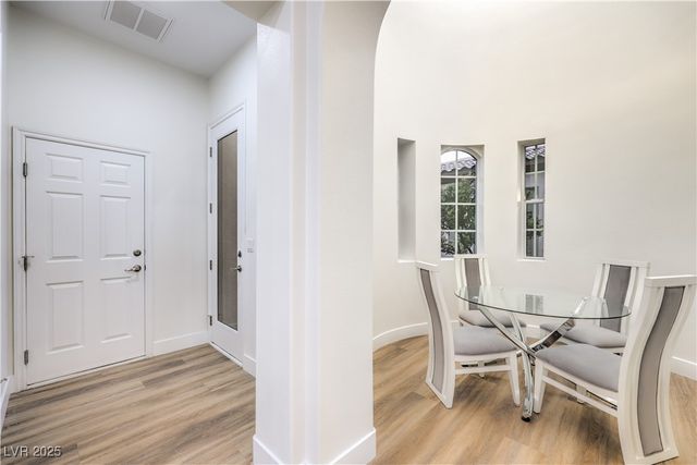 2571 Red Springs Drive, Las Vegas, NV 89135