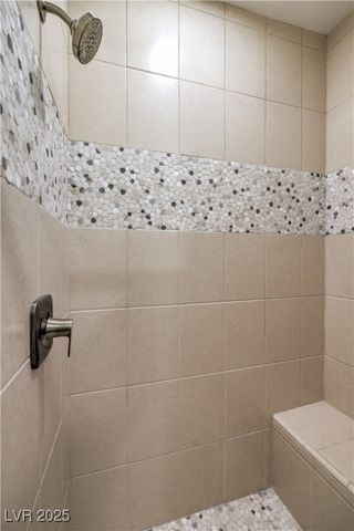 2571 Red Springs Drive, Las Vegas, NV 89135