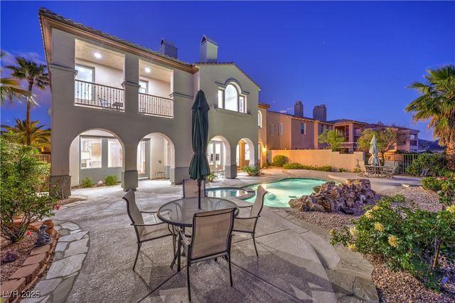 2571 Red Springs Drive, Las Vegas, NV 89135