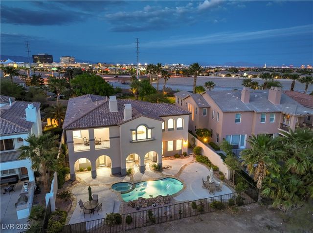 2571 Red Springs Drive, Las Vegas, NV 89135