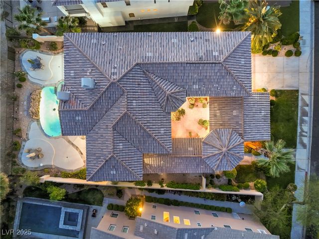 2571 Red Springs Drive, Las Vegas, NV 89135