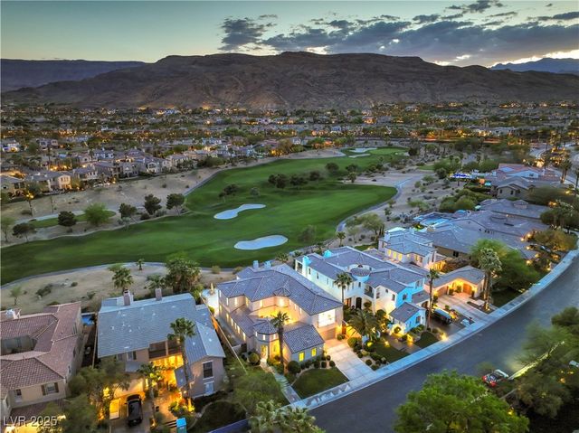 2571 Red Springs Drive, Las Vegas, NV 89135