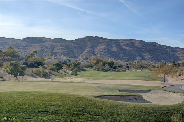 2571 Red Springs Drive, Las Vegas, NV 89135