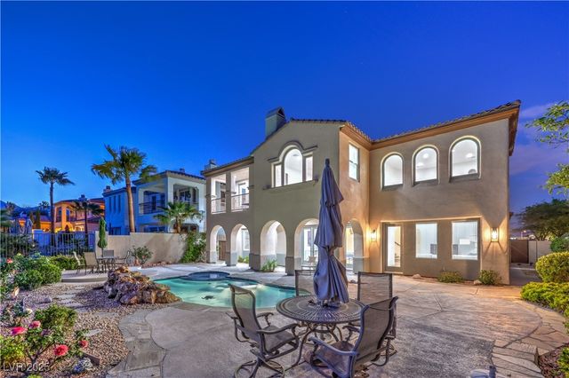 2571 Red Springs Drive, Las Vegas, NV 89135