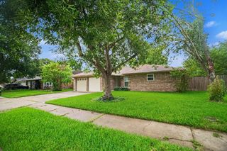 2313 Goodrich Street, Pearland, TX 77581