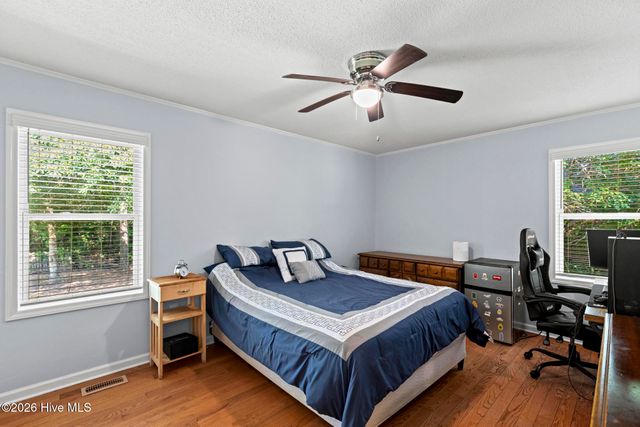 118 S Belvedere Drive, Hampstead, NC 28443