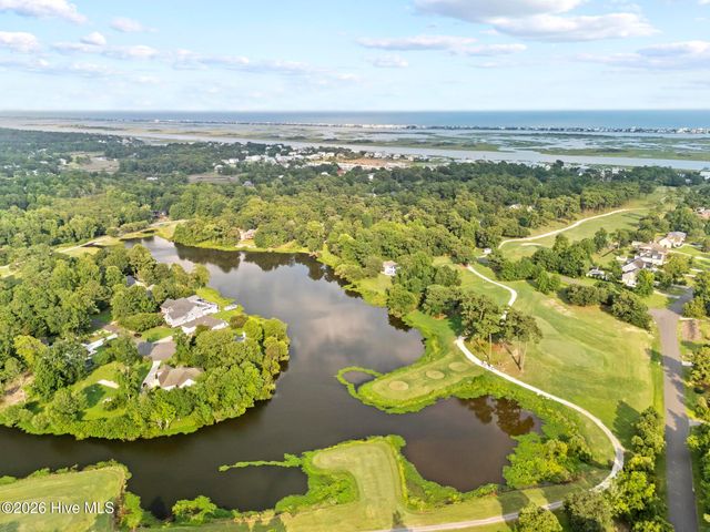118 S Belvedere Drive, Hampstead, NC 28443