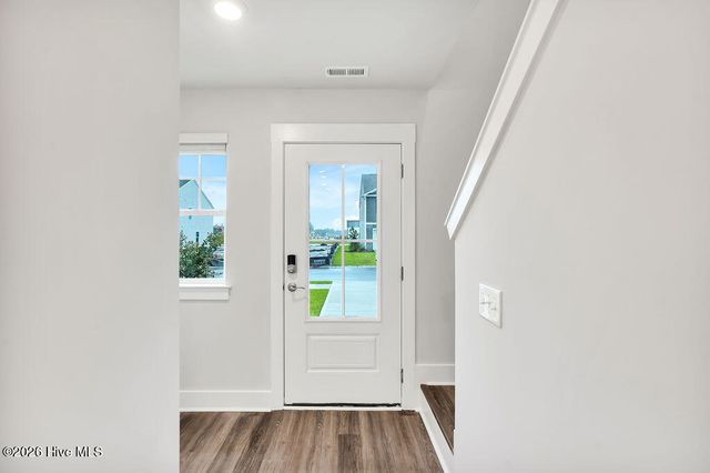 4338 Majesty Drive Unit 357, Castle Hayne, NC 28429