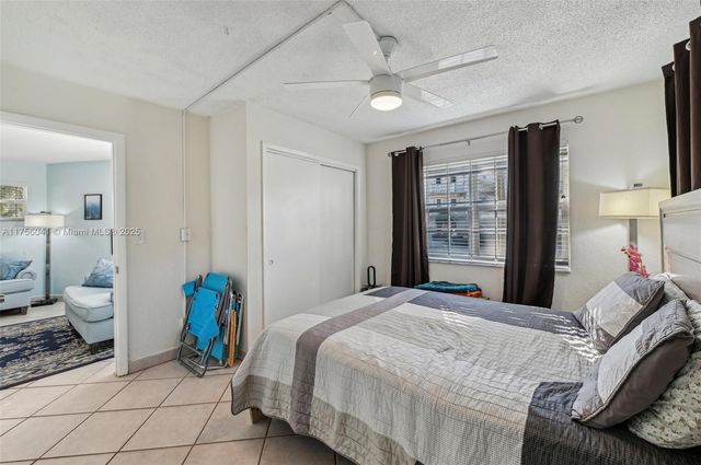 90 NE 19th Ave 1, Deerfield Beach, FL 33441