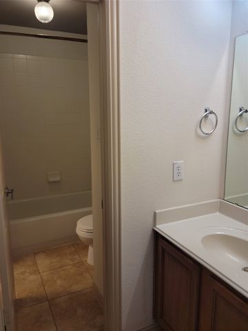 8201 Olympia Drive, Mckinney, TX 75072