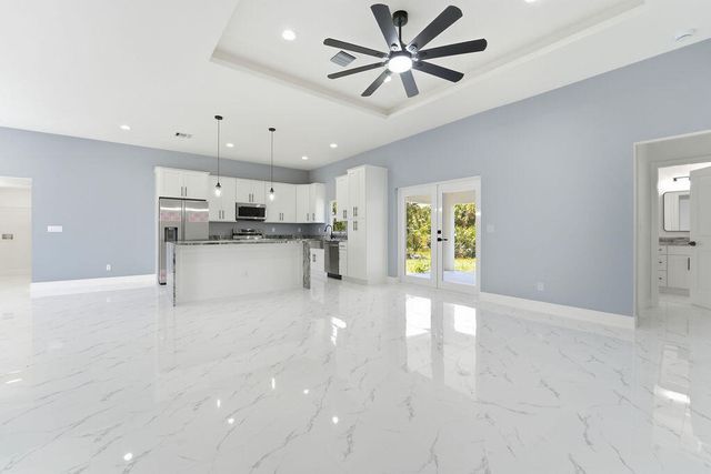 2392 SW Madden Ave Avenue, Palm Bay, FL 32908