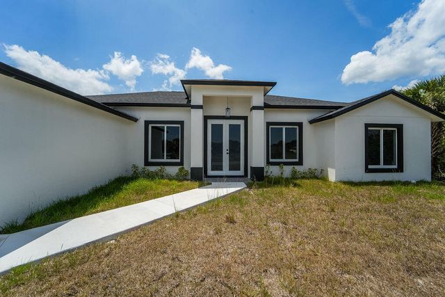 2392 SW Madden Ave Avenue, Palm Bay, FL 32908