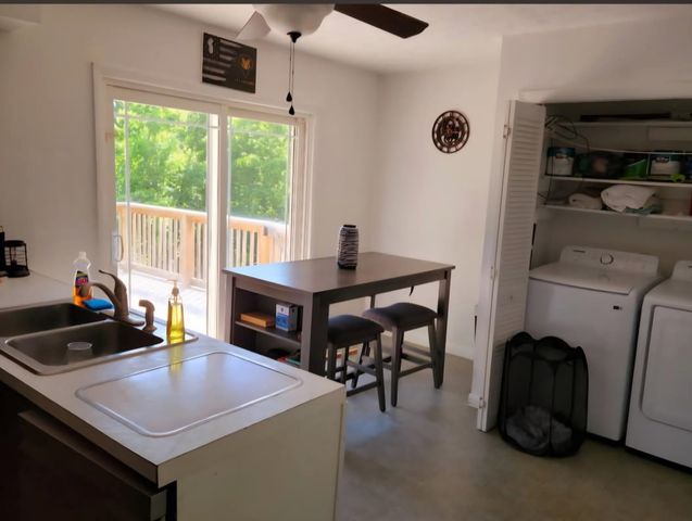 3710 Oakview Drive, Huntington, WV 25701